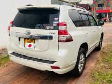 https://riyasewana.com/uploads/toyota-prado-diesel-2015-178112212862.jpg