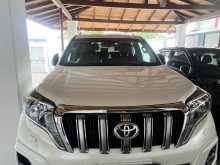 https://riyasewana.com/uploads/toyota-prado-g-2017-719294912781.jpg