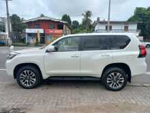 https://riyasewana.com/uploads/toyota-prado-trj150-21006544763.jpg