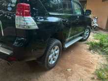 https://riyasewana.com/uploads/toyota-prado-tx-2010-2312481712052.jpg
