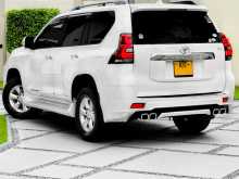 https://riyasewana.com/uploads/toyota-prado-tx-2011-1413340112363.jpg
