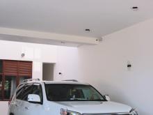 https://riyasewana.com/uploads/toyota-prado-tx150-2419360517375.jpg