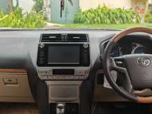 https://riyasewana.com/uploads/toyota-prado-txl-2017-2517450512652.jpg