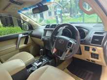 https://riyasewana.com/uploads/toyota-prado-tzg-2016-2515105612804.jpg