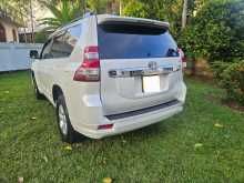 https://riyasewana.com/uploads/toyota-prado150-22103804203.jpg