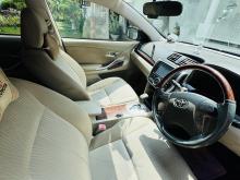 https://riyasewana.com/uploads/toyota-premio-1011183717183.jpg