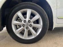 https://riyasewana.com/uploads/toyota-premio-1311470924862.jpg