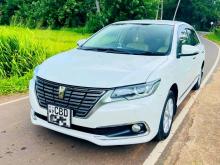 Toyota PREMIO 2018 Car