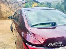 https://riyasewana.com/uploads/toyota-premio-2017-2016-320130812224.jpg