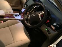 https://riyasewana.com/uploads/toyota-premio-518405417805.jpg
