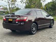 https://riyasewana.com/uploads/toyota-premio-g-2013-1611323512573.jpg