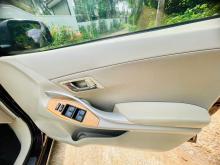 https://riyasewana.com/uploads/toyota-premio-g-2519205717776.jpg