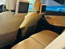 https://riyasewana.com/uploads/toyota-premio-nzt260-18101924753.jpg