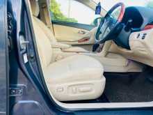 https://riyasewana.com/uploads/toyota-prenio-231805034073.jpg