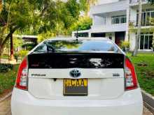 https://riyasewana.com/uploads/toyota-prious-s-3708064712.jpg
