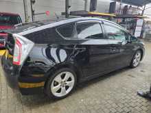 https://riyasewana.com/uploads/toyota-priur-s-2013-1412315012184.jpg