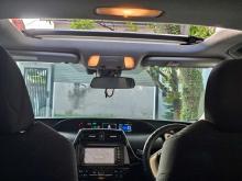 https://riyasewana.com/uploads/toyota-prius-04th-211552176543.jpg