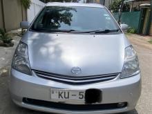 https://riyasewana.com/uploads/toyota-prius-1010003517451.jpg