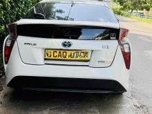 https://riyasewana.com/uploads/toyota-prius-1011104424221.jpg