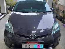 Toyota PRIUS 2011 Car