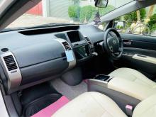 https://riyasewana.com/uploads/toyota-prius-109433824962.jpg