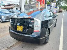 https://riyasewana.com/uploads/toyota-prius-111022036775.jpg