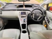 https://riyasewana.com/uploads/toyota-prius-112444324213.jpg