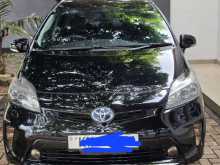Toyota Prius 2011 Car