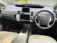https://riyasewana.com/uploads/toyota-prius-113163624451.jpg
