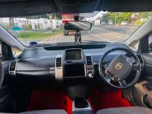 https://riyasewana.com/uploads/toyota-prius-11408354743.jpg