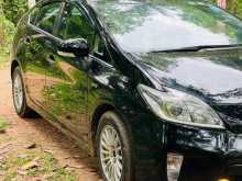 https://riyasewana.com/uploads/toyota-prius-11646384442.jpg
