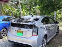 https://riyasewana.com/uploads/toyota-prius-118334222632.jpg