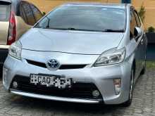 Toyota Prius 2014 Car