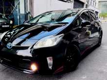 Toyota Prius S LED Anniversary 2014 Car