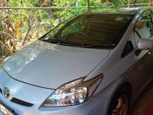 https://riyasewana.com/uploads/toyota-prius-141015096544.jpg