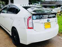Toyota PRIUS 2013 Car