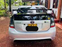 https://riyasewana.com/uploads/toyota-prius-1411141422242.jpg