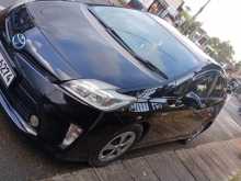 https://riyasewana.com/uploads/toyota-prius-14204009722.jpg