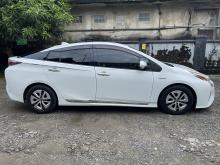 https://riyasewana.com/uploads/toyota-prius-147420817126.jpg