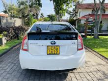 https://riyasewana.com/uploads/toyota-prius-149105417525.jpg