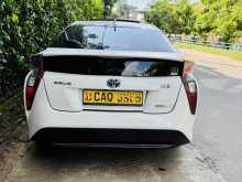 https://riyasewana.com/uploads/toyota-prius-149441922962.jpg
