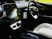 https://riyasewana.com/uploads/toyota-prius-149453624033.jpg
