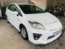 https://riyasewana.com/uploads/toyota-prius-15204719212.jpg