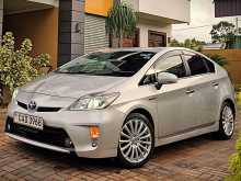 Toyota Prius 2014 Car