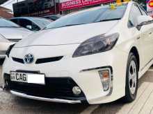 https://riyasewana.com/uploads/toyota-prius-16151656903.jpg
