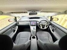 https://riyasewana.com/uploads/toyota-prius-1617451224191.jpg