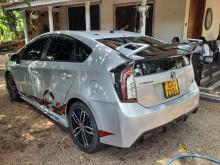 https://riyasewana.com/uploads/toyota-prius-16846226524.jpg