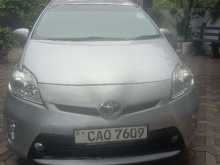 Toyota Prius S Limited 2013 Car