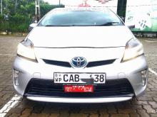 https://riyasewana.com/uploads/toyota-prius-181127406784.jpg