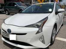 https://riyasewana.com/uploads/toyota-prius-1910241733.jpg